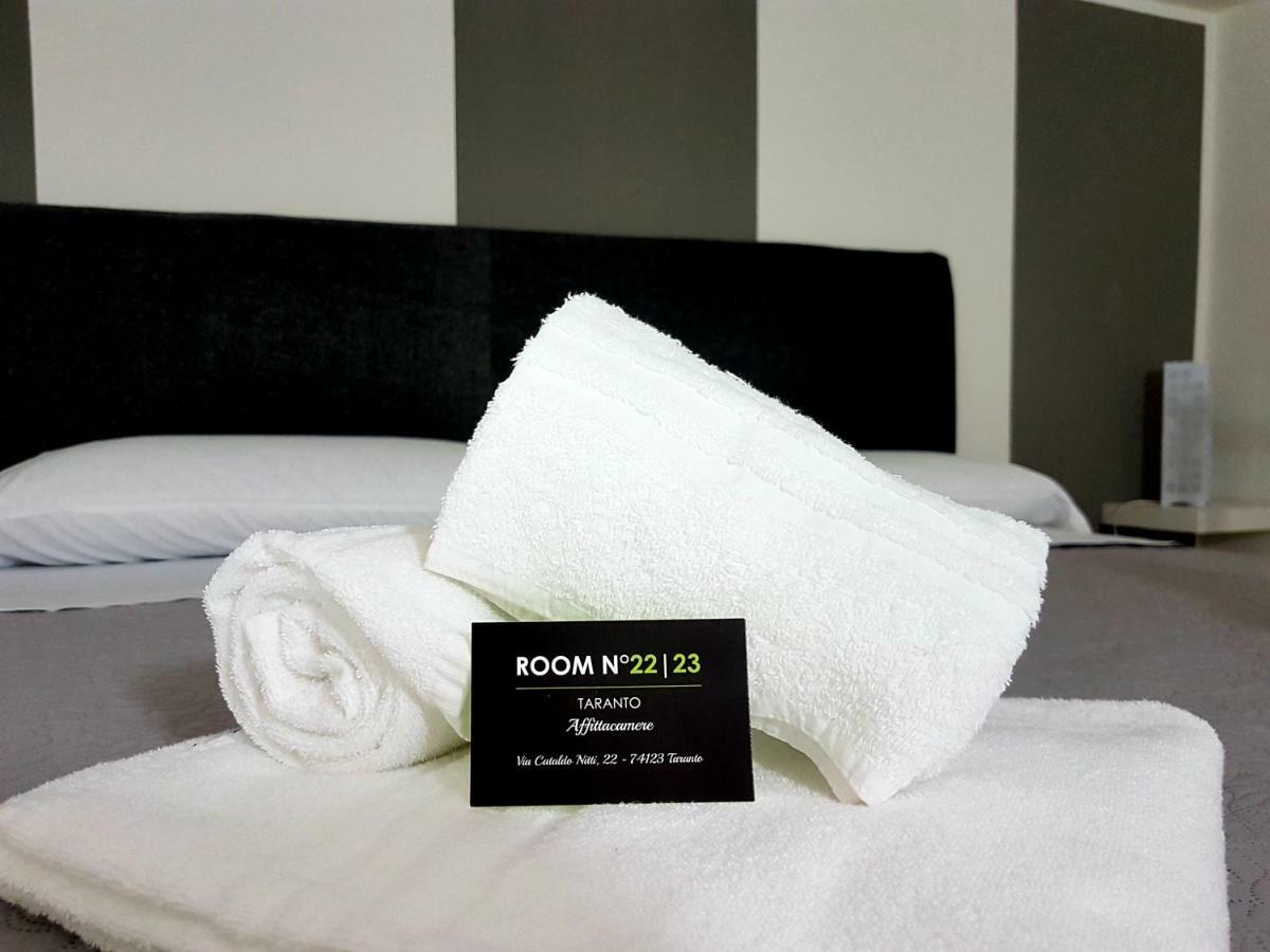 Room N.23 Tarente Buitenkant foto
